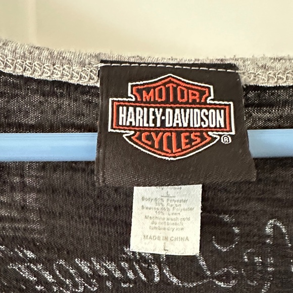 Harley-Davidson Women's Black and Gray Long Sleeve Tee - Picture 2 of 7